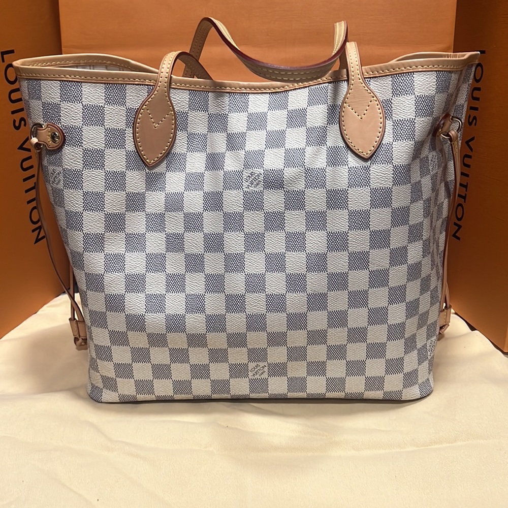 Louis Vuitton Neverfull Azure MM